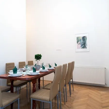 Ultra Central Large Stylish Apartment Budapest Exterior photo