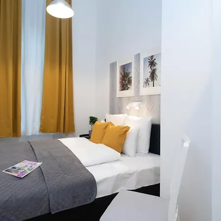 Ultra Central Large Stylish Apartment Budapest Exterior photo