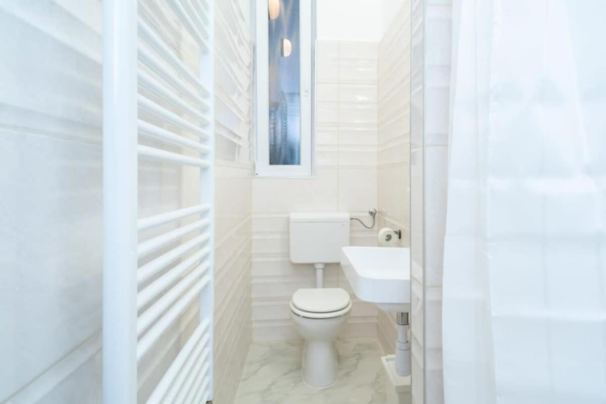 Ultra Large Stylish Apartment